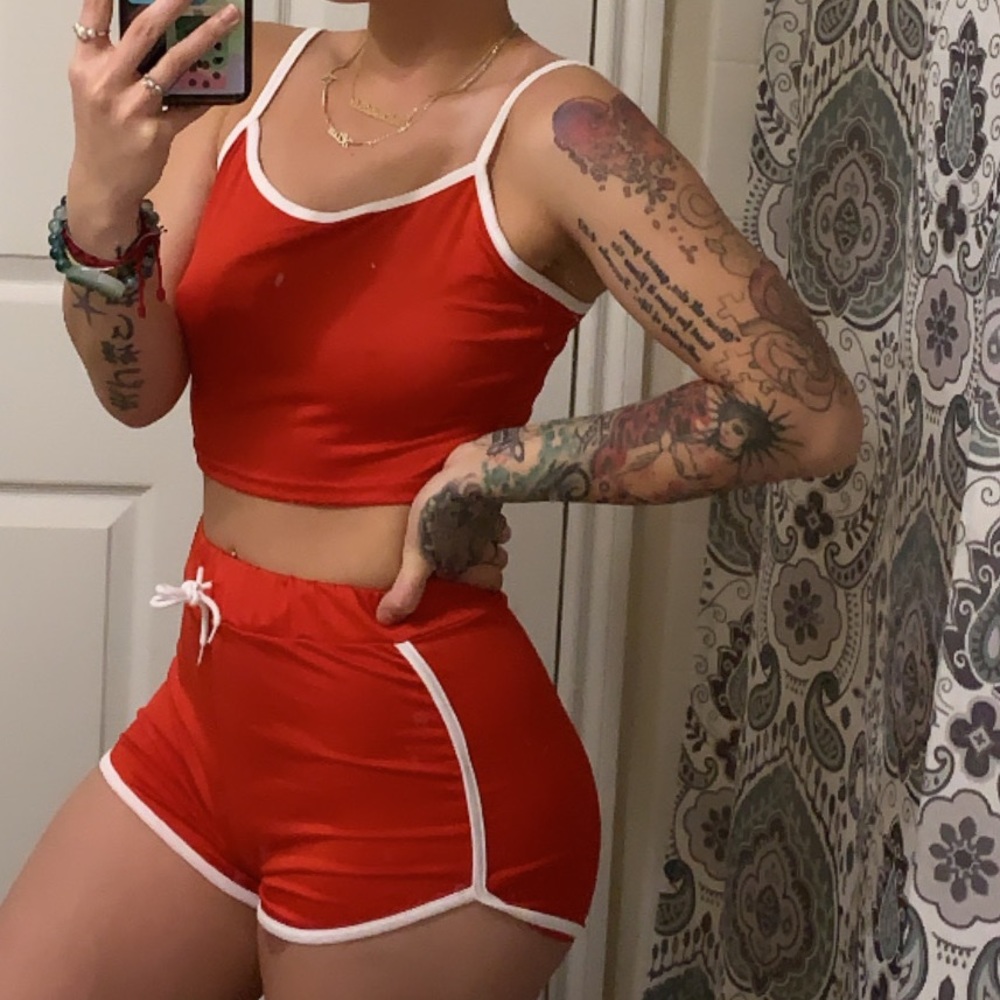 2 PC RED LOUNGE SET